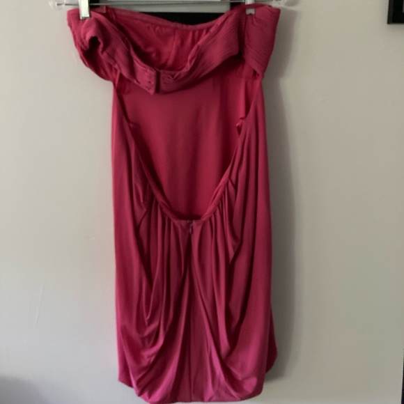 BCBG tube scoop back mini shell dress - Picture 2 of 4